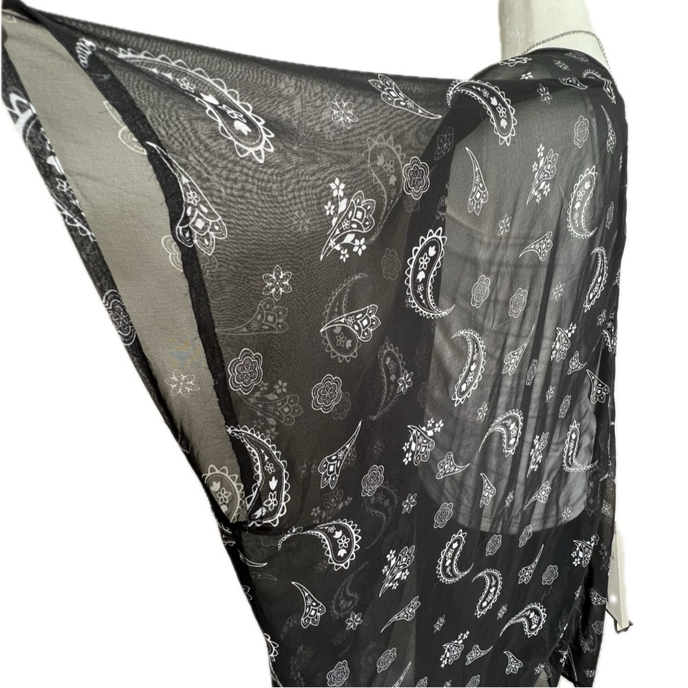 Sheer Paisley Kimono Handkerchief Hem Tassels Black White One Size Cardigan - Picture 10 of 16